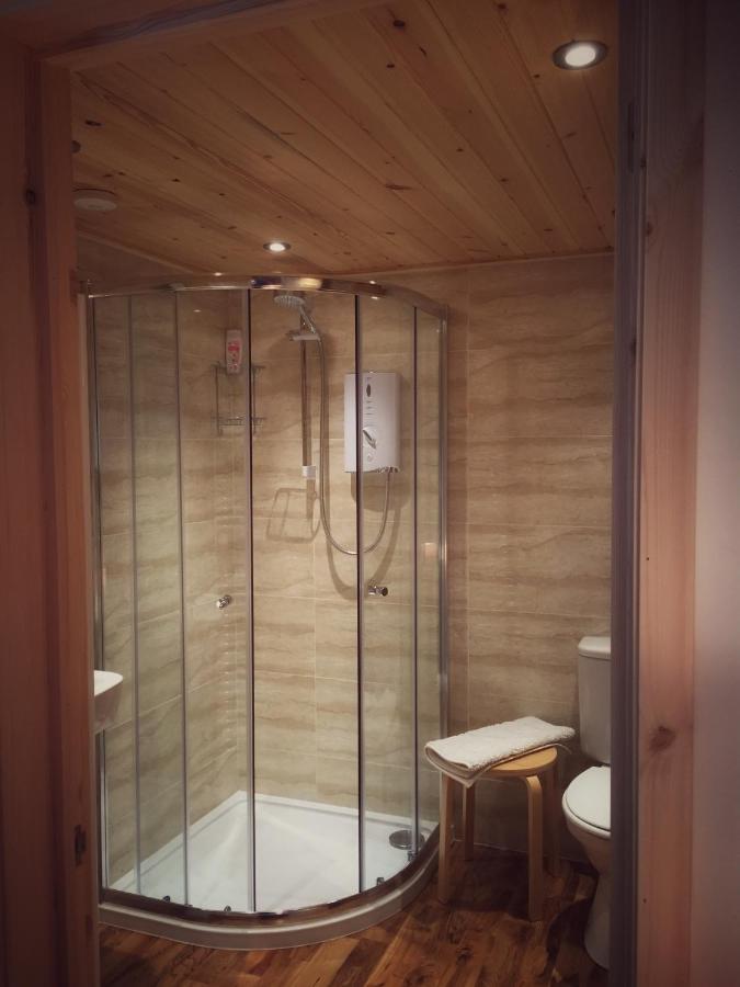 Hill Cottage Cabins Fort Augustus Extérieur photo